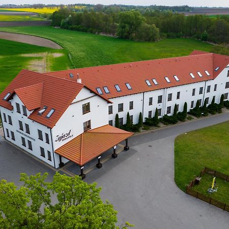 Zajazd W Biskupinie Exteriör bild